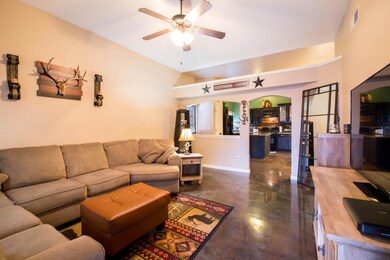 14212 Desert Mesquite Dr, Horizon City, TX 79928 - photo 4