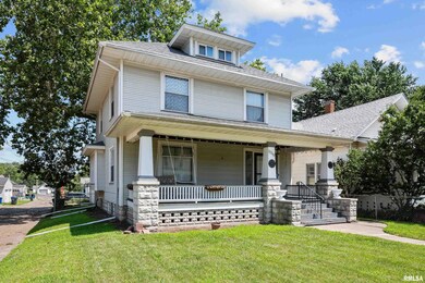 1210 W 17th St, Davenport, IA 52804 - photo 2