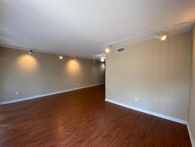 3914 Mandell St, Houston, TX 77006 - photo 7