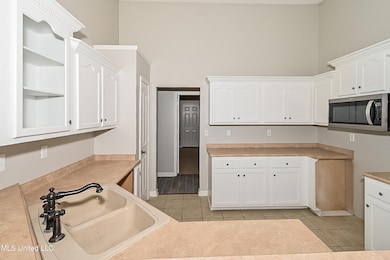 005-photo-kitchen-10830049