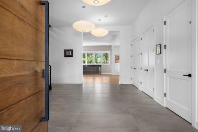 1459 Dewberry Ct, McLean, VA 22101 - photo 2