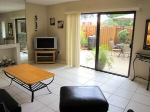 living room1