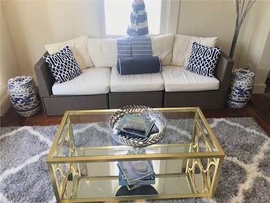 46 Lee Ave unit 1, Newport, RI 02840 - photo 2