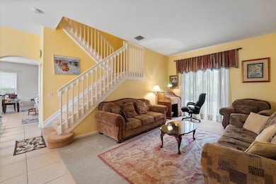 5002 Victoria Cir, West Palm Beach, FL 33409 - photo 4