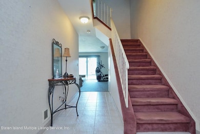 70 Redwood Loop, Staten Island, NY 10309 - photo 5