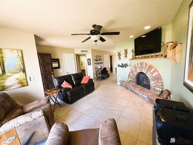 11352 S Tucson Dr, Yuma, AZ 85367 - photo 7