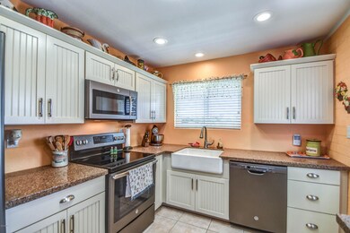 KITCHEN 6