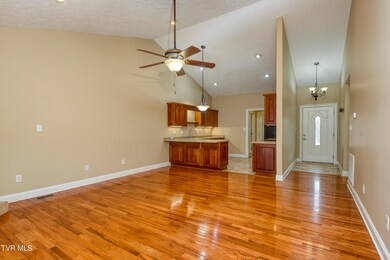 Looking towards kitchen
