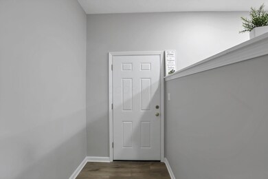 2846 Petzinger Rd unit 70, Columbus, OH 43209 - photo 4