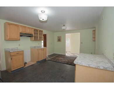 41 Walnut St, Putnam, CT 06260 - photo 5