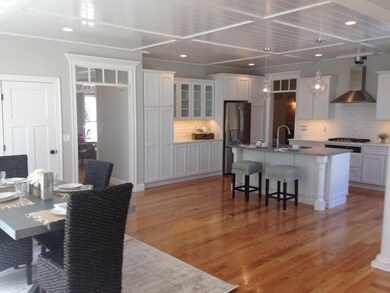 dinning/kitchen