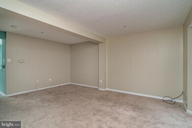 7909 Brightwind Ct, Ellicott City, MD 21043 - photo 3