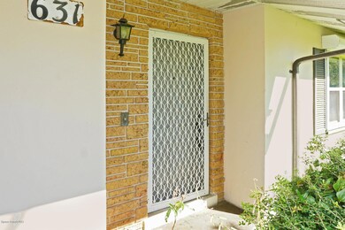631 Amor Dr-9