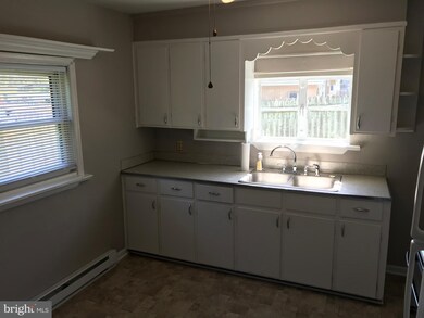 101 Hickory Ln unit C/3, Winchester, VA 22603 - photo 3