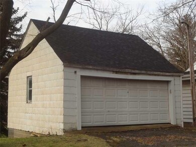 Parking Lot/Garage.