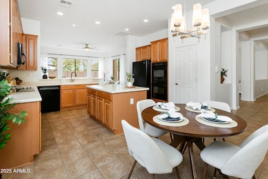 40422 N Rolling Green Way unit 37, Anthem, AZ 85086 - photo 6