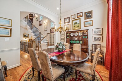 Another Dining Room view, notice the abundance of