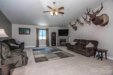 1902 SW 35th Place, Redmond, OR 97756 - photo 5