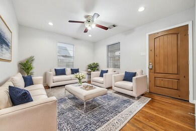 911 Kern St, Houston, TX 77009 - photo 2