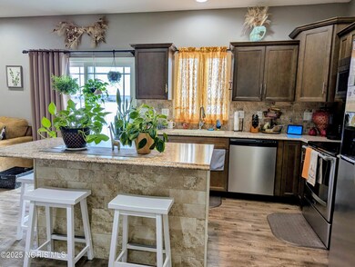 813 Murbach St, Archbold, OH 43502 - photo 5