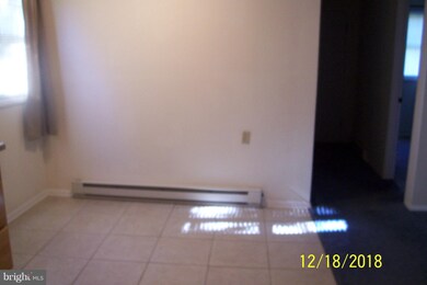 7422 Hawkins Dr, Hanover, MD 21076 - photo 3