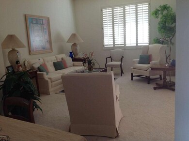 Living room w/furniture