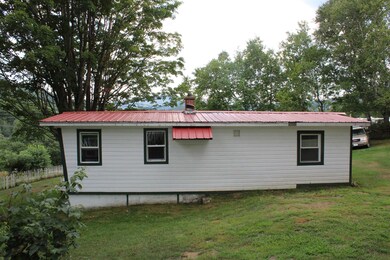 24 Hillside Ln, Barnet, VT 05821 - photo 5