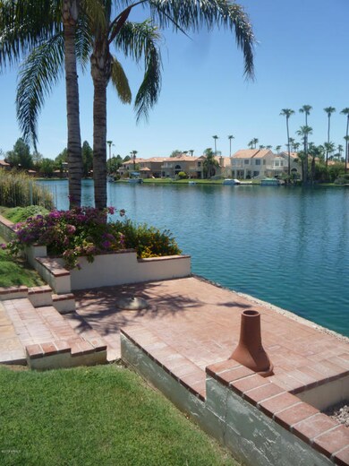 Bay Shore lake shore