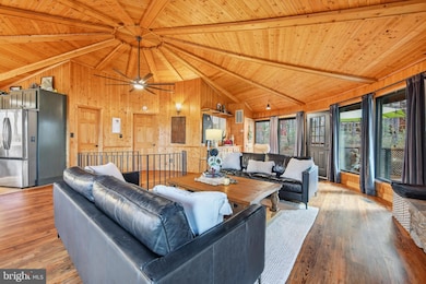 103 Killmon Rd, Basye, VA 22810 - photo 5