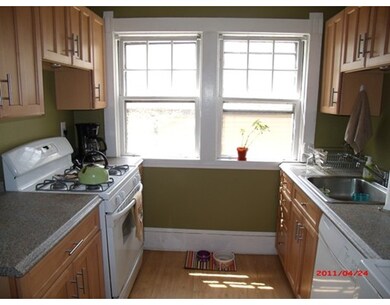 34 Beaconsfield Rd unit 34, Brookline, MA 02445 - photo 5