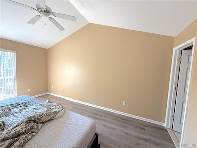 Master Bedroom Suite with Walk-in closet
