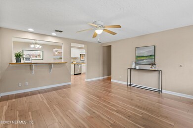 8242 Gwendolyn Rd, Jacksonville, FL 32216 - photo 7