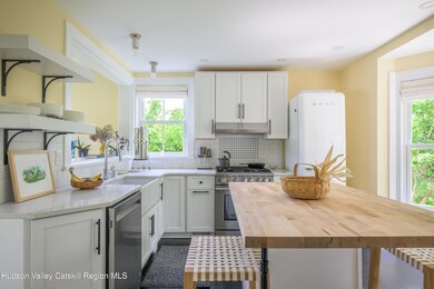 Print - 28 Riverview St Stuyvesant NY 12