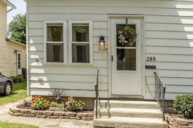 289 N Union St 06