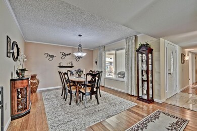 9862 W Highwood Ct, Sun City, AZ 85373 - photo 4