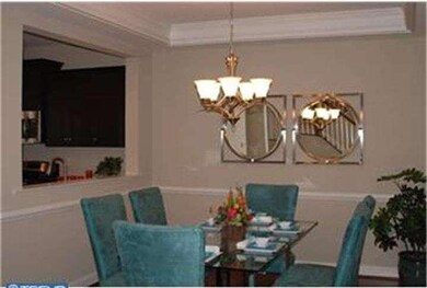 2039 Pleasant Valley Dr, Lansdale, PA 19446 - photo 4