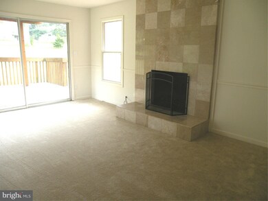 15830 Comus Rd, Clarksburg, MD 20871 - photo 5