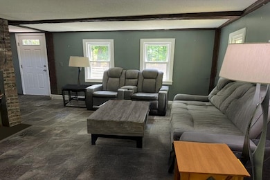 809 Gorhamtown Rd, Poultney, VT 05764 - photo 4