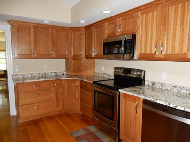 142 S Main St, Newton, NH 03858 - photo 5