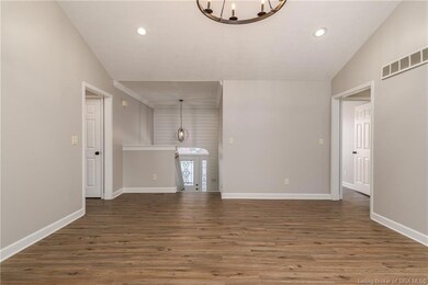 4124 Andrew Dr, Floyds Knobs, IN 47119 - photo 4