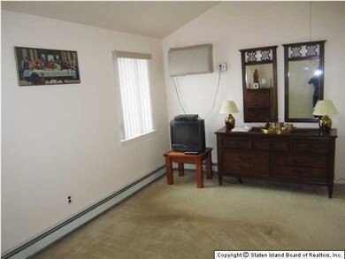 202 Corona Ave, Staten Island, NY 10306 - photo 7