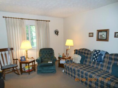 5446 Rockwood Ct unit 13, Columbus, OH 43229 - photo 3