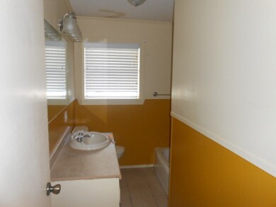 1305 Louisiana Ave, Tylertown, MS 39667 - photo 4