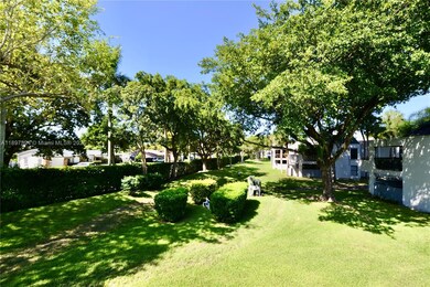 13240 SW 88th Ln unit 207E, Miami, FL 33186 - photo 3