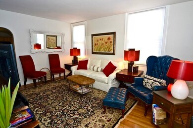 114 Beacon St unit 1, Somerville, MA 02143 - photo 4