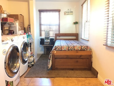 800 N Dwight Ave, Compton, CA 90220 - photo 4