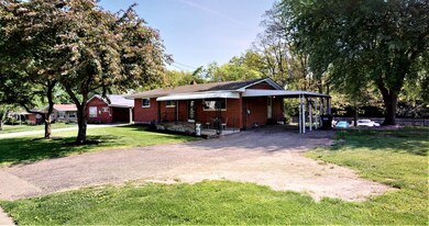 849 N Detroit St, Xenia, OH 45385 - photo 3