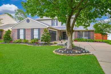 8214 Clover Gardens Dr, Houston, TX 77095 - photo 3