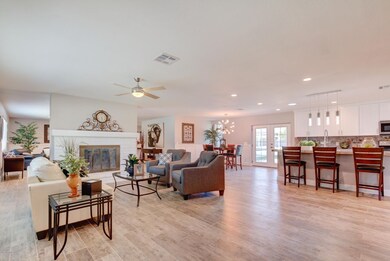 3221 E Campbell Rd-6