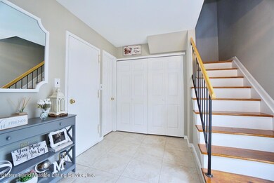 50 Hart Loop, Staten Island, NY 10306 - photo 4